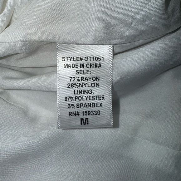 NWT Heyson Women’s Nerina Double Lined Rouched Sleeveless Top - Ivory Med - Picture 7 of 7